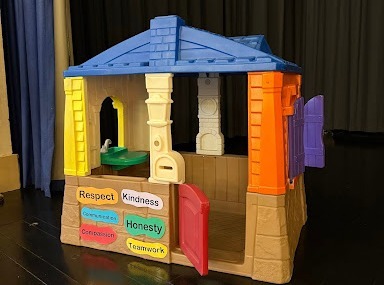line school playhouse